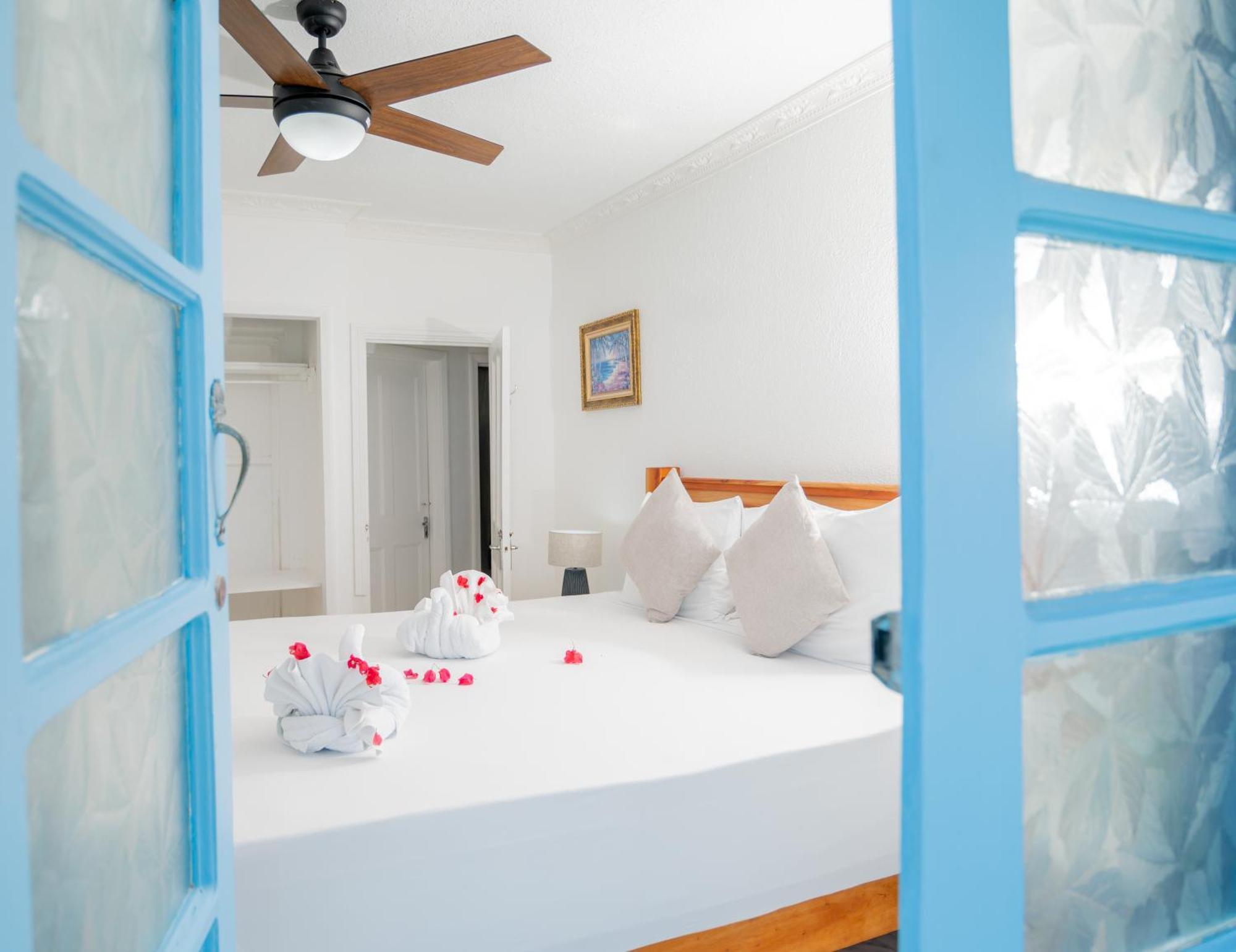 Beyond Sunset Resort & Villas Treasure Beach Luaran gambar
