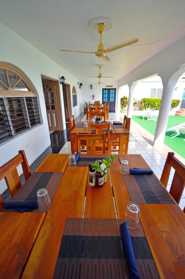 Beyond Sunset Resort & Villas Treasure Beach Luaran gambar