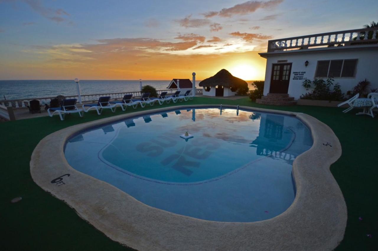 Beyond Sunset Resort & Villas Treasure Beach Luaran gambar